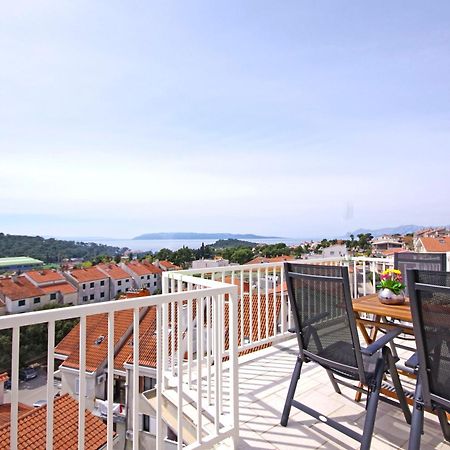 Appartamento Neva Makarska Esterno foto